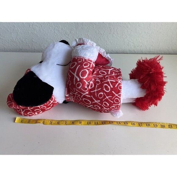 Peanuts SNOOPY Valentines Greeter Heart Pajamas And Slippers Hat Hugs Kisses NEW - Picture 11 of 13